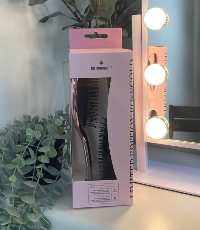 Wonder& Gloss Brush Rosegold